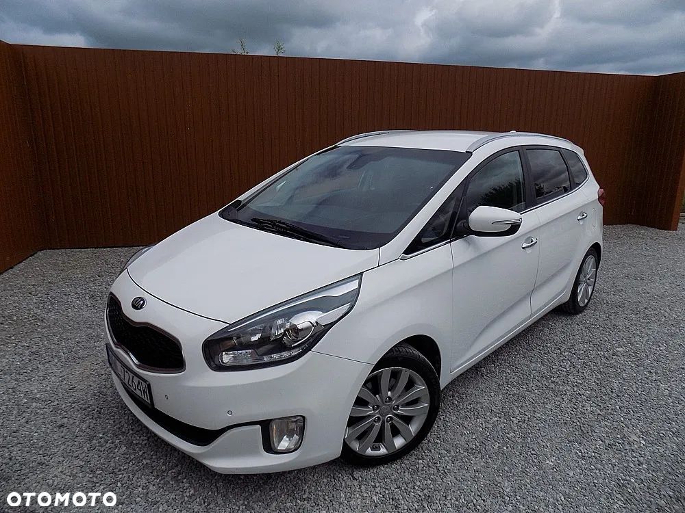 Kia Carens 1.7 CRDi M 7os - 1