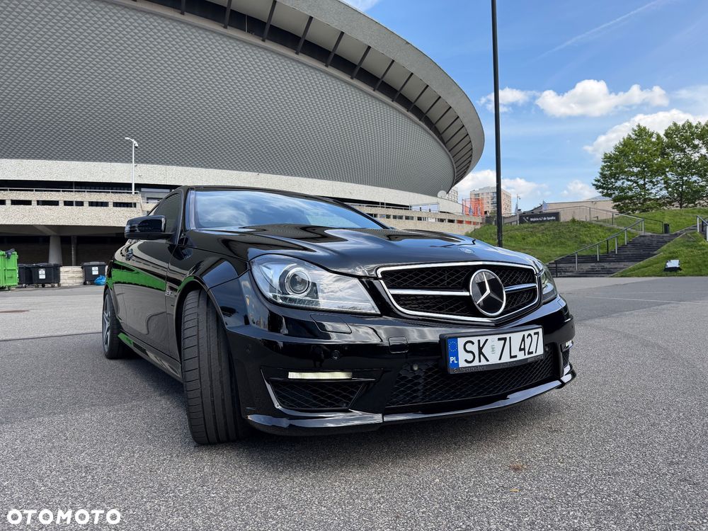 Mercedes-Benz Klasa C 63 AMG AMG SPEEDSHIFT MCT - 11