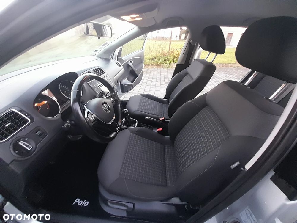 Volkswagen Polo 1.4 TDI (Blue Motion Technology) Comfortline - 13