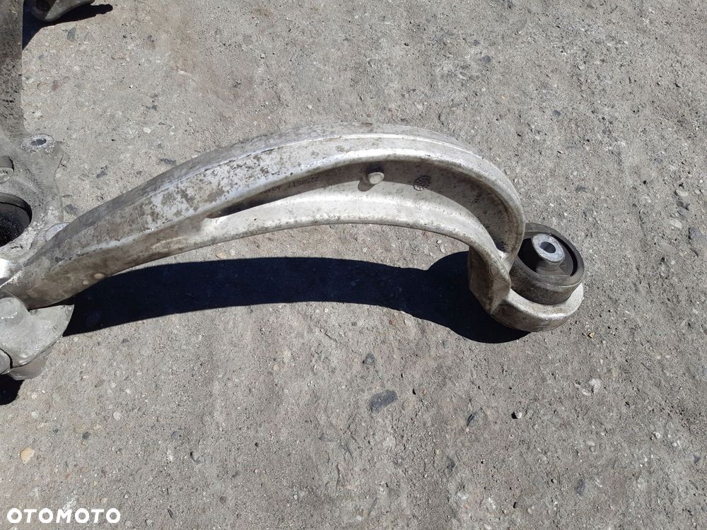 audi a4 b8 lift zwrotnica prawa prawy przód 8k0407258abs - 13