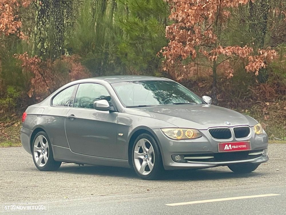 BMW 320 d Coupe - 2