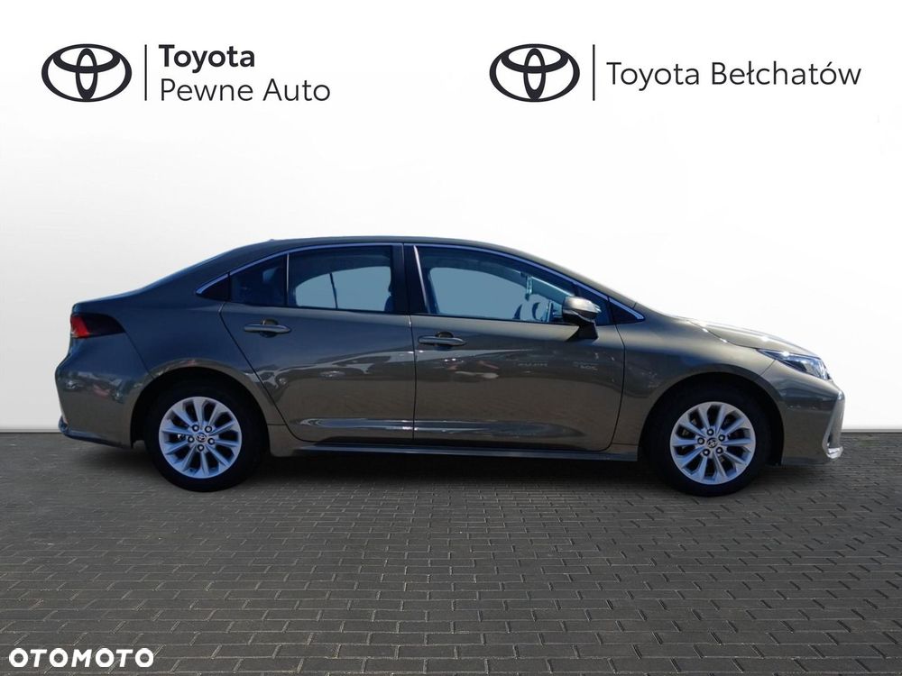 Toyota Corolla - 8