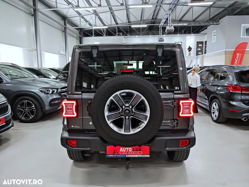 Jeep Wrangler 2.2 CRD AT8 Sahara - 28