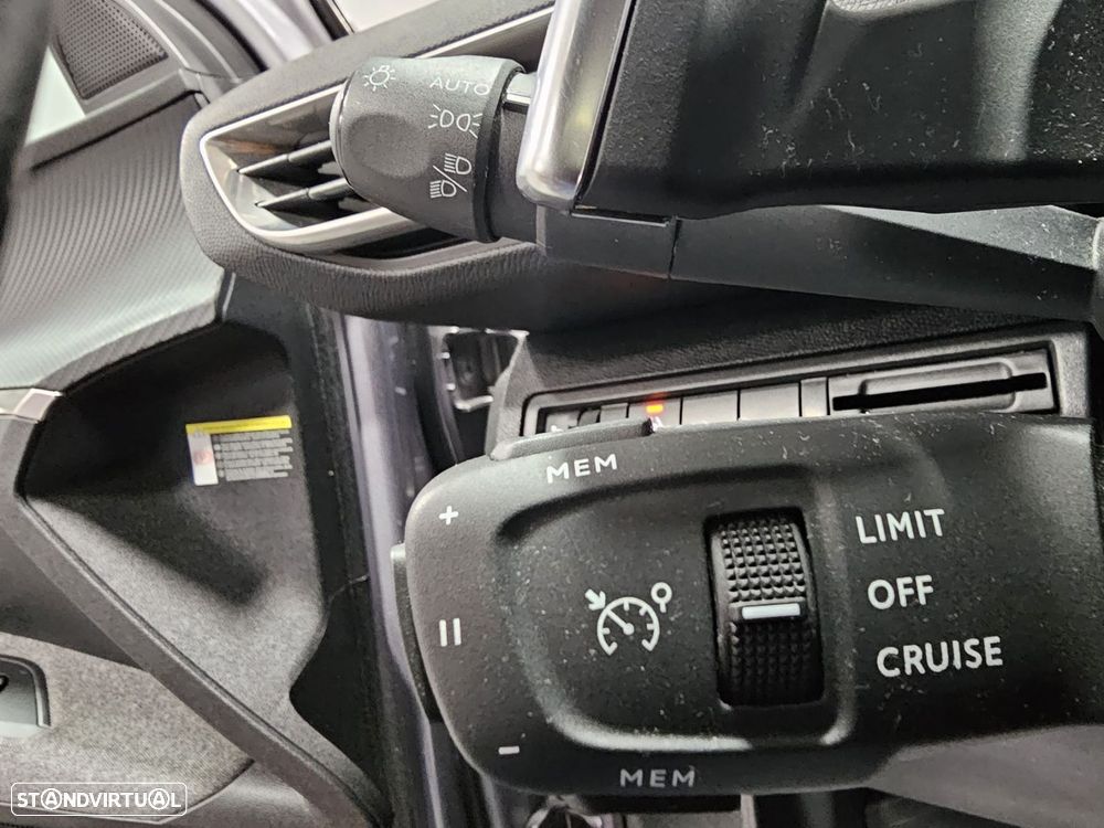 Peugeot 5008 BlueHDI 130 EAT8 Allure Business-Pack - 19