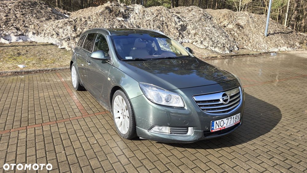 Opel Insignia 2.8 Turbo 4x4 Sport - 2