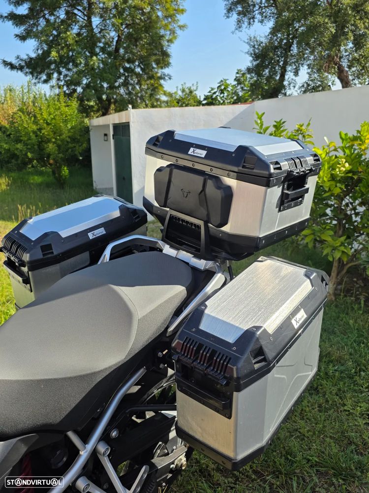 Suzuki DL V-Strom 1000 - 10