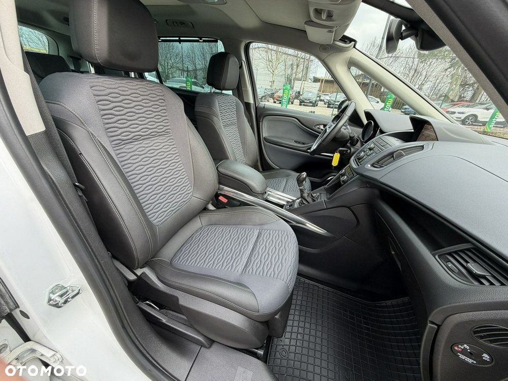 Opel Zafira 2.0 CDTI Cosmo EcoFLEX S&S - 31