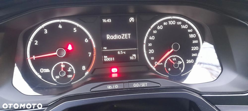 Volkswagen Polo - 14