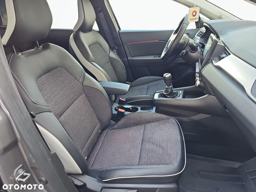 Renault Captur 1.0 TCe Techno - 29