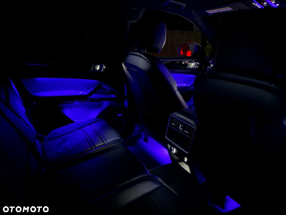 Porsche Cayenne Tiptronic S - 28