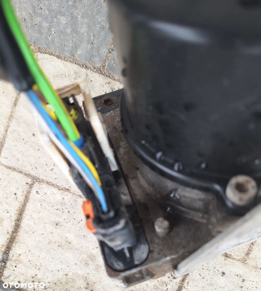 POMPA WSPOMAGANIA ELEKTRYCZNA -PEUGEOT PARTNER 2013 ROK /1,6 HDI - 3