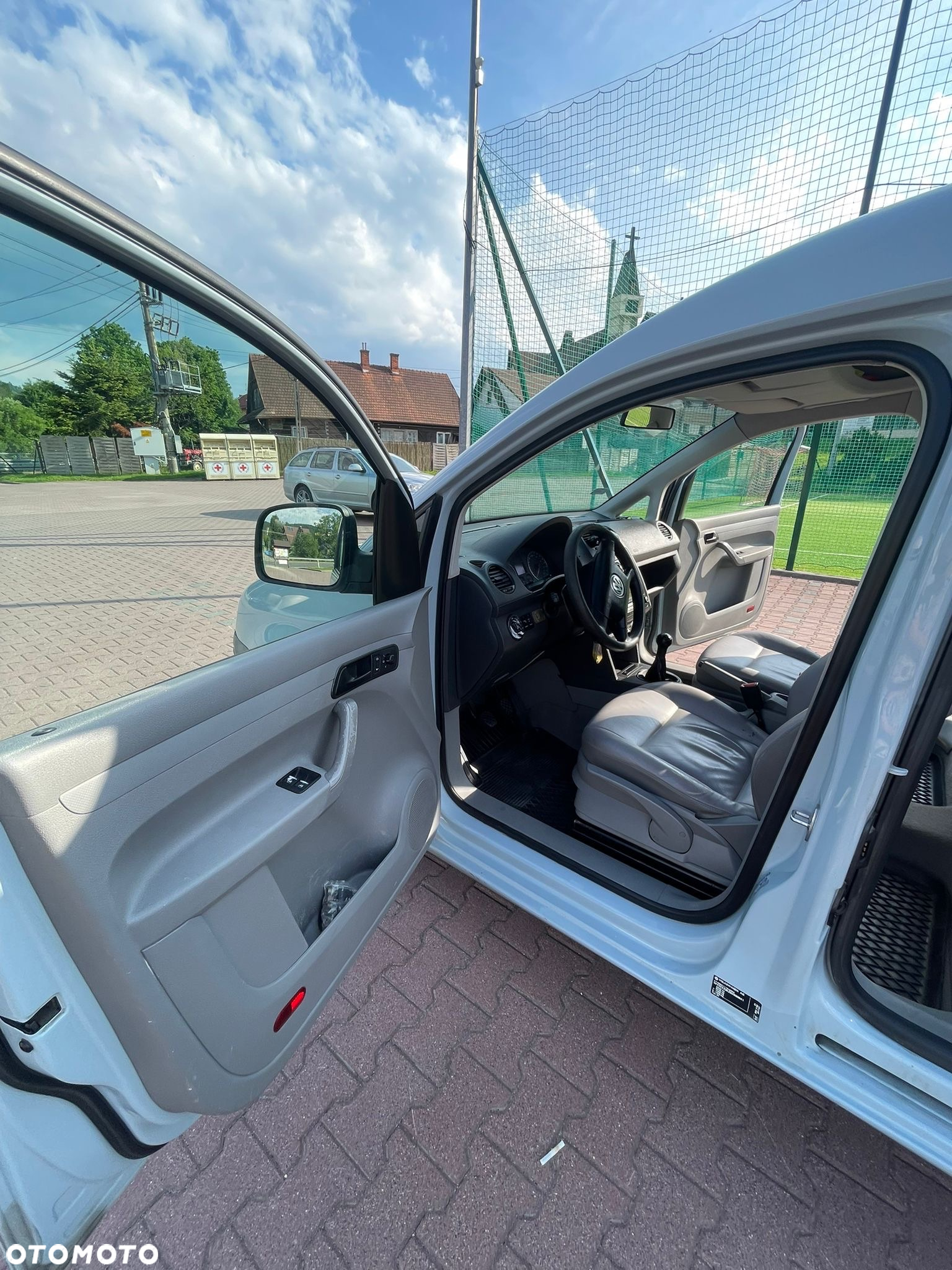 Volkswagen Caddy 1.9 TDI DPF Life (5-Si.) - 4