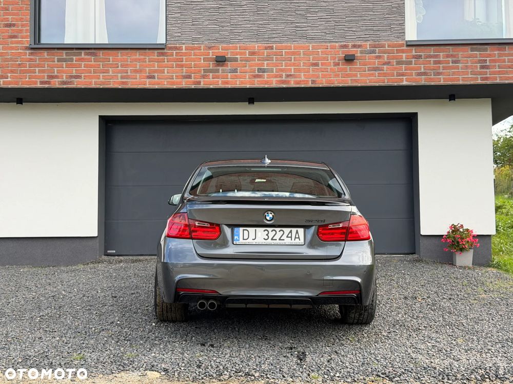 BMW Seria 3 328i xDrive - 5
