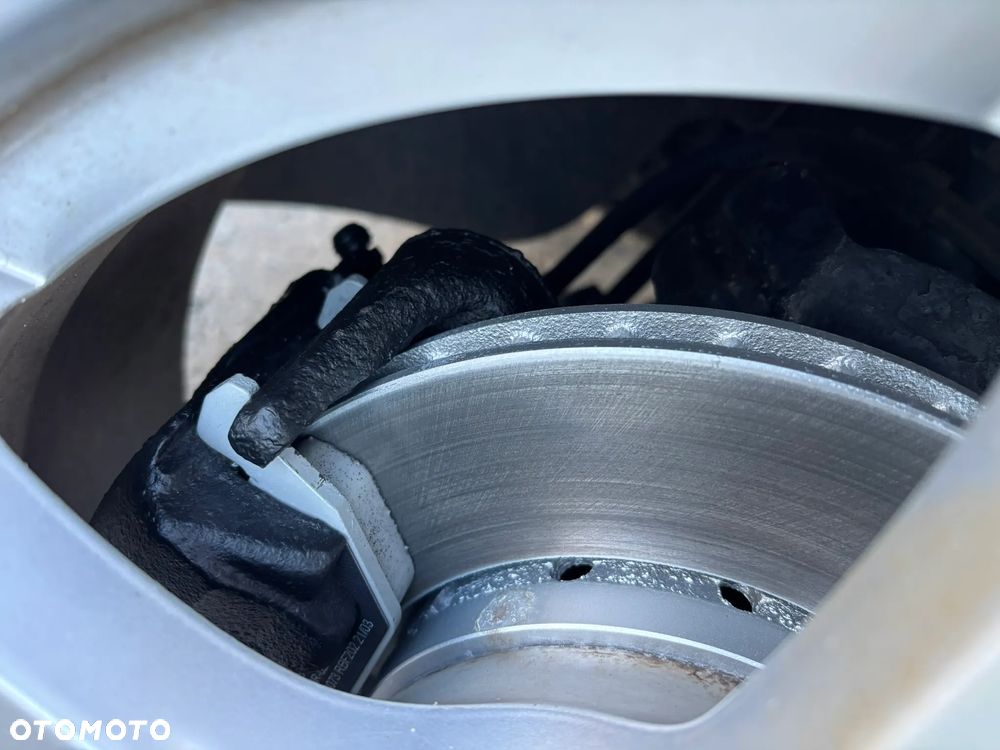 Volkswagen up! BlueMotion Technology high - 9