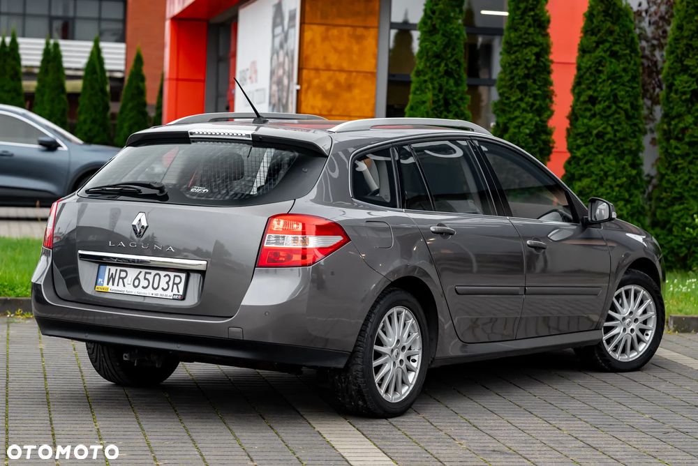 Renault Laguna 2.0 DCi FAP Expression - 9