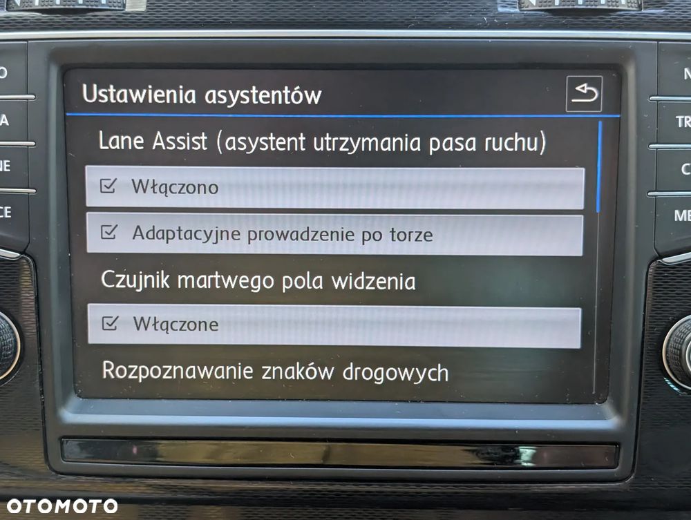 Volkswagen Golf 2.0 TDI BMT GTD - 11