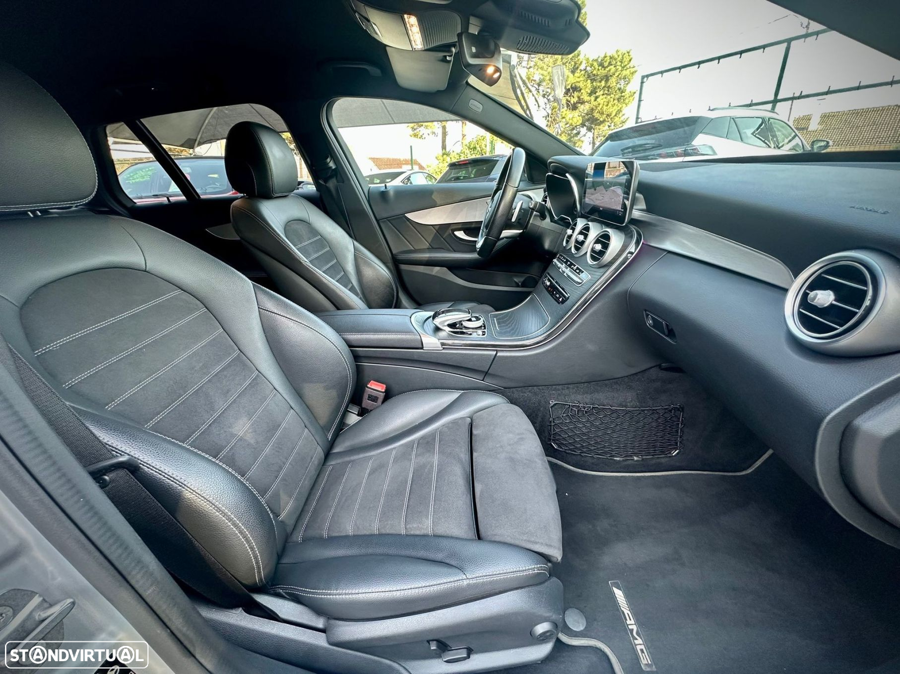 Mercedes-Benz C 300 - 13