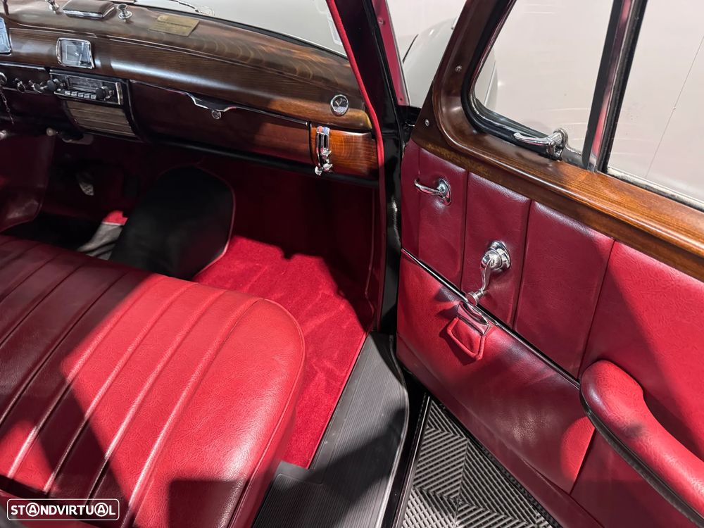 Mercedes-Benz MB180 - 50