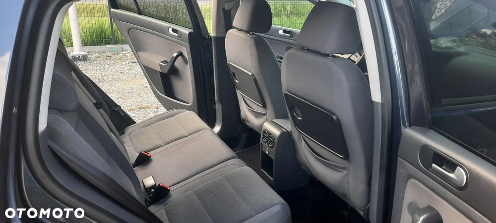 Volkswagen Golf Plus 1.9 TDI Comfortline - 15