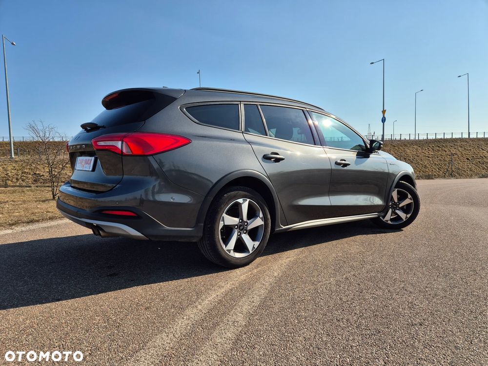Ford Focus SW 1.0 EcoBoost Hybrid ACTIVE - 15