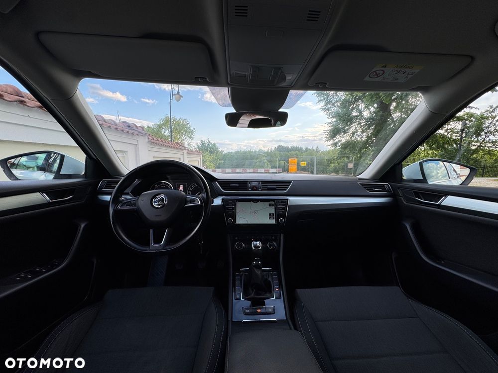 Skoda Superb - 38