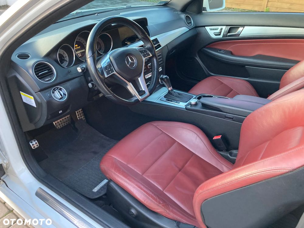 Mercedes-Benz Klasa C 250 7G-TRONIC Edition - 15