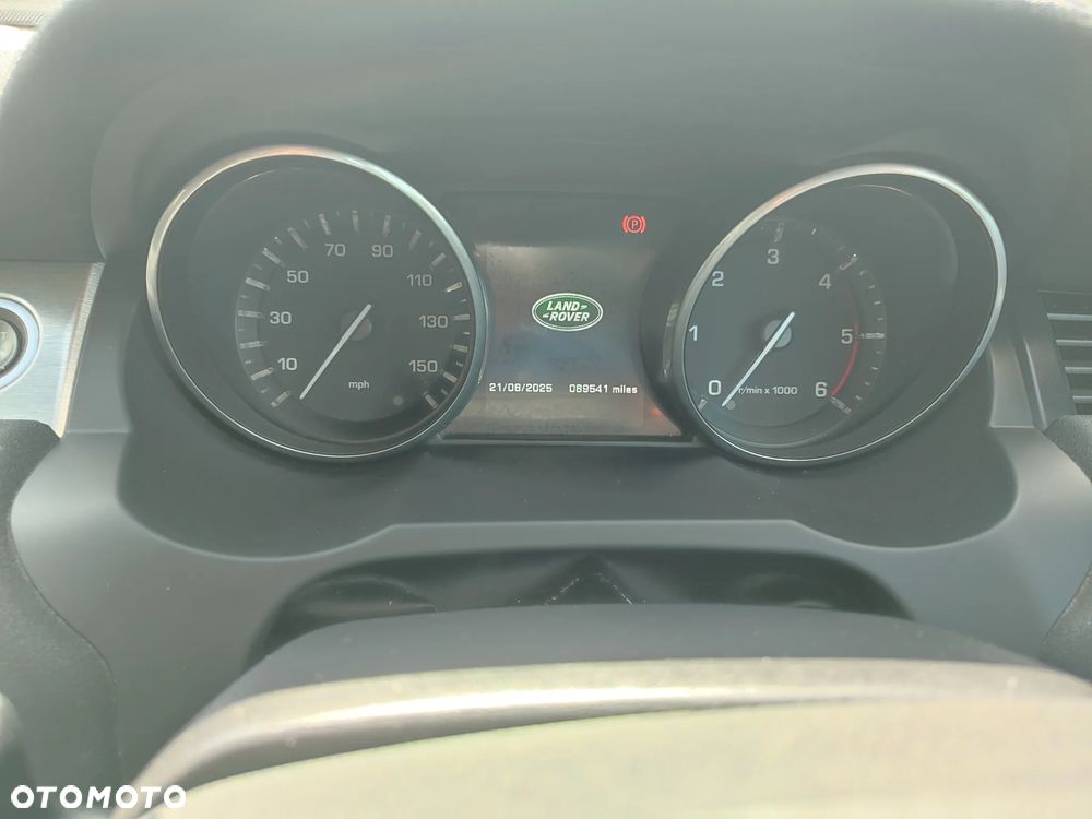 Land Rover Range Rover Evoque - 25