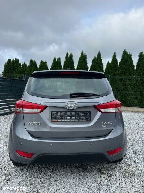 Hyundai ix20 - 9