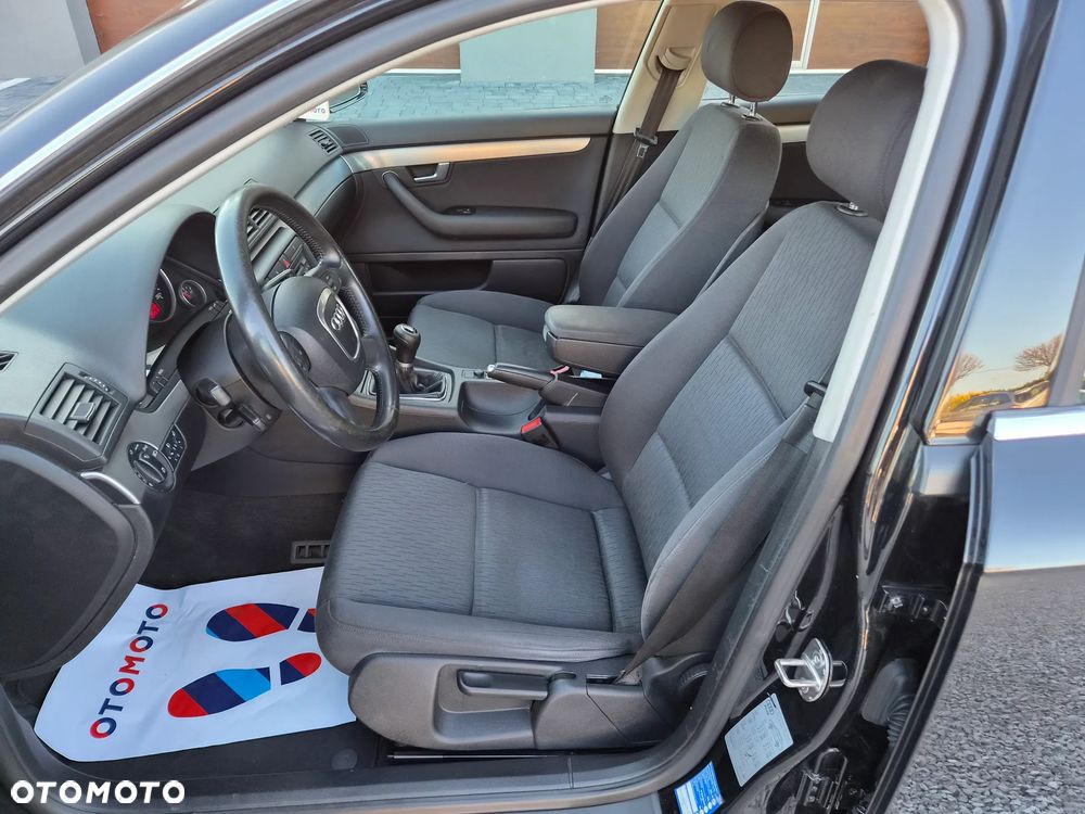 Audi A4 Avant - 14