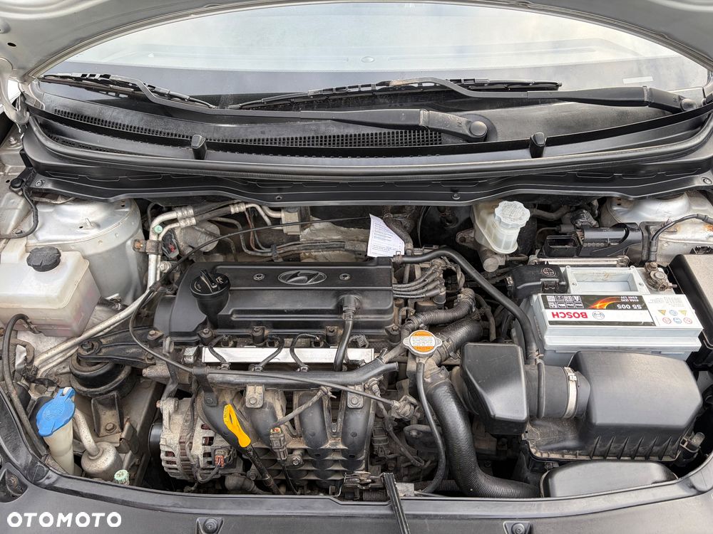 Hyundai i20 - 18