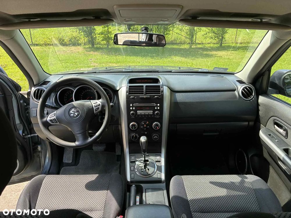 Suzuki Grand Vitara 2.7 V6 - 6