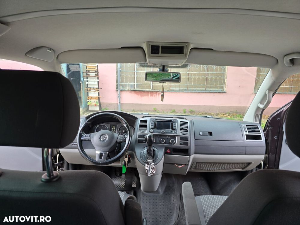Volkswagen Transporter - 12