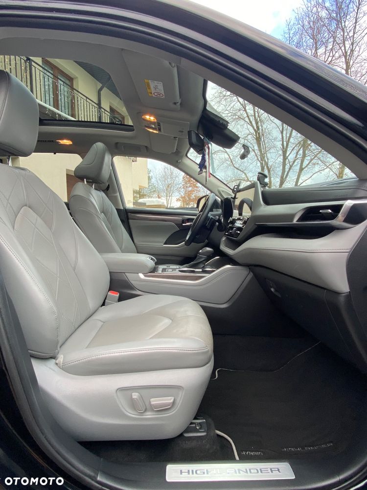 Toyota Highlander 2.5 Hybrid Executive Style - 24