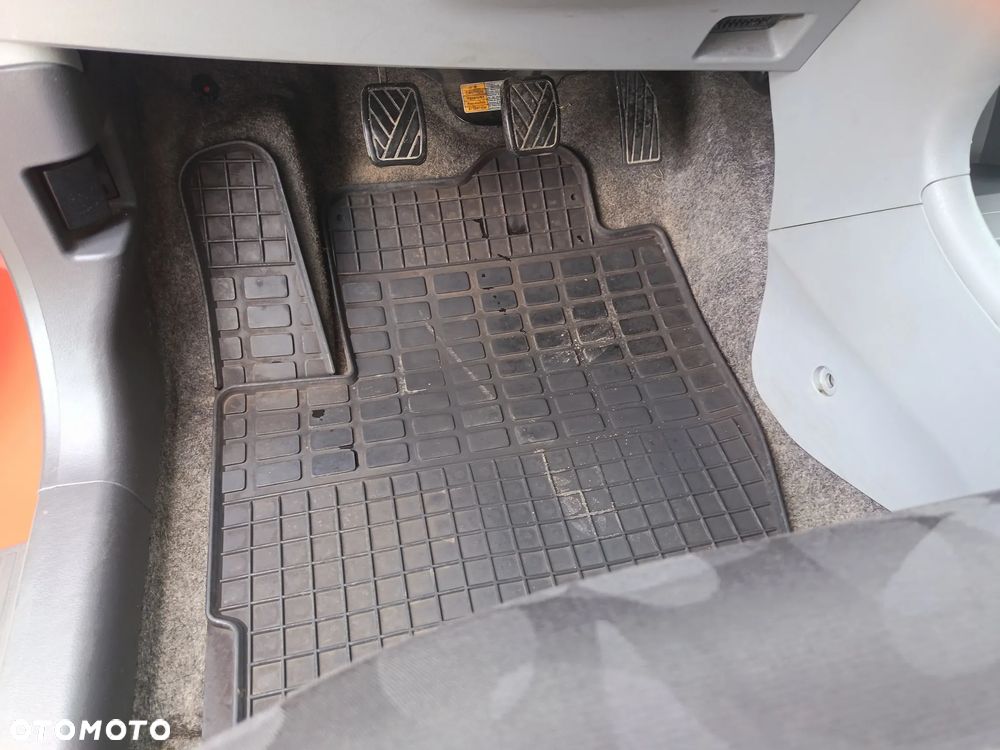 Suzuki Alto 1.0 Comfort - 25