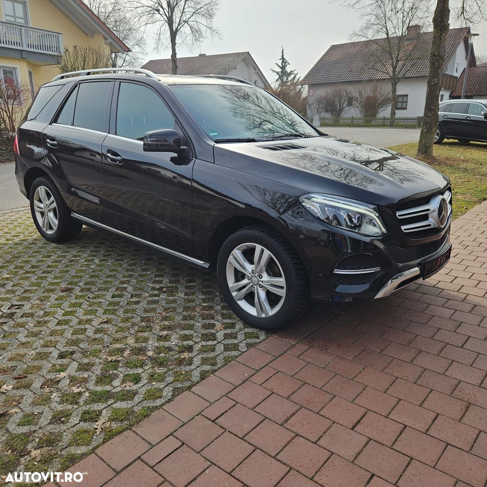 Mercedes-Benz GLE - 1