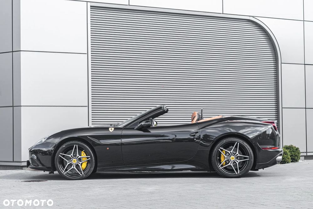 Ferrari California T - 7