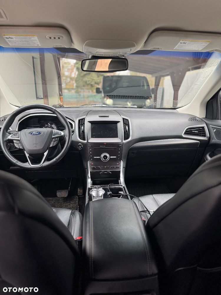 Ford Edge - 7