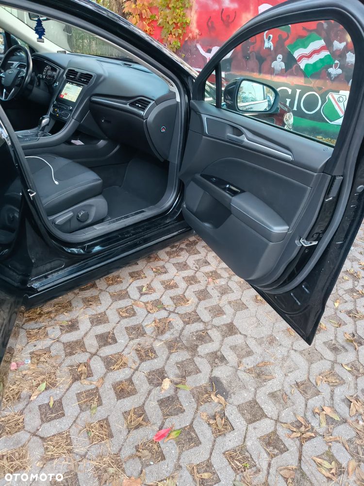 Ford Mondeo 2.0 TDCi Edition PowerShift - 9