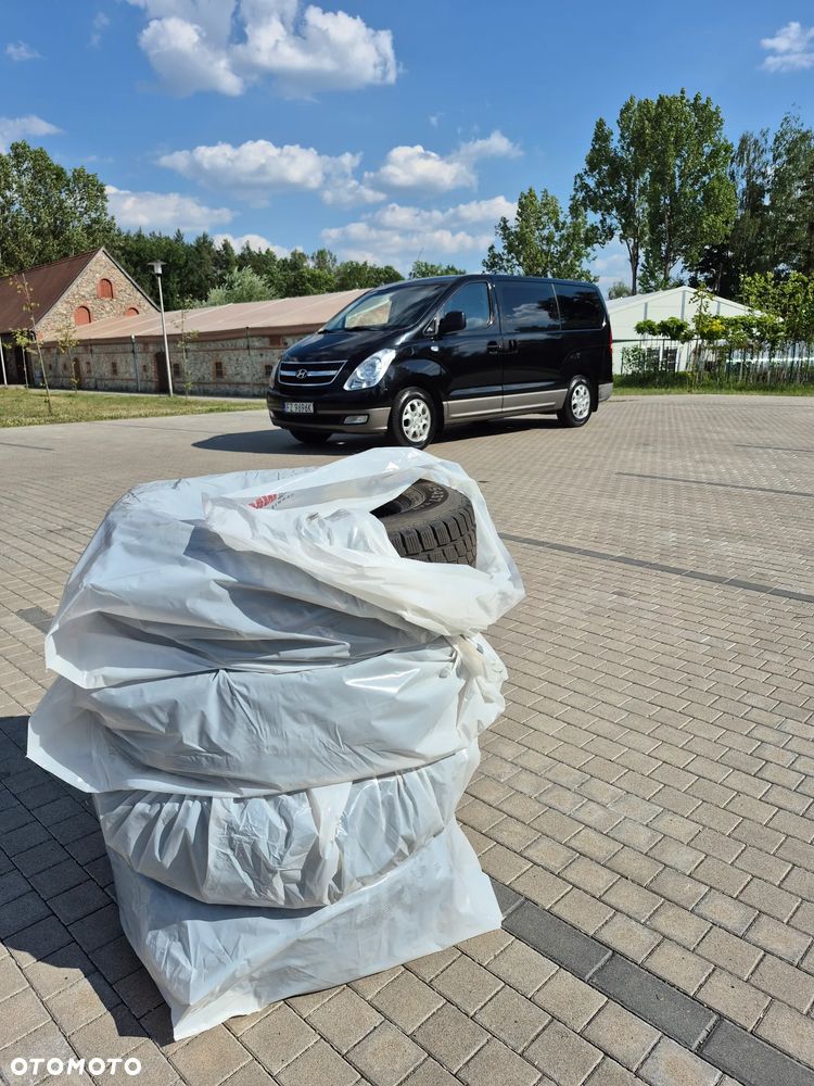 Hyundai H-1 2.5 CRDi Comfort - 36