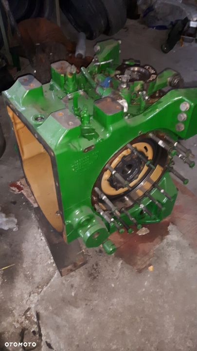 MOST R338101 R320886 John Deere 6210R 177KW 2013r - 1