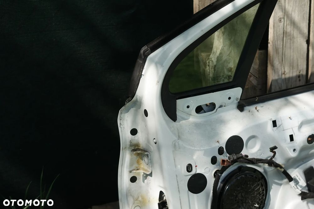 Drzwi przód przednie prawe Peugeot 208 I 3d EWP - 11