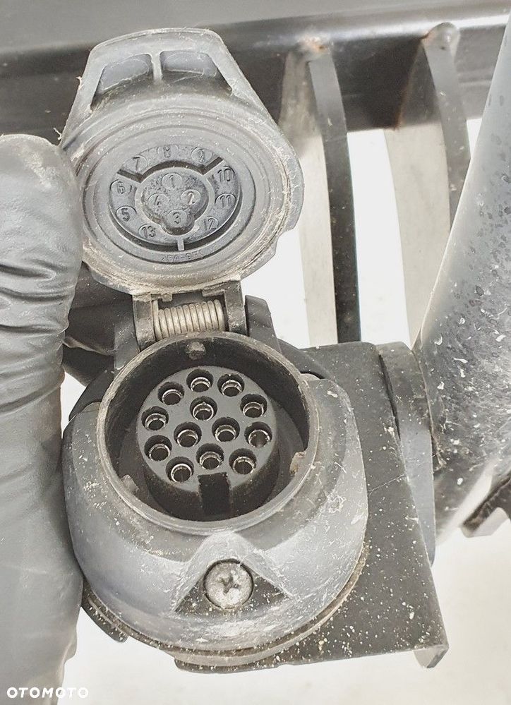 HAK HOLOWNICZY ORIS DACIA DUSTER II - 5