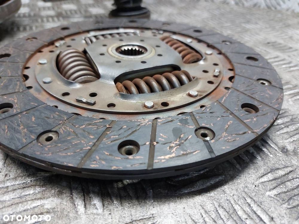 SPRZĘGŁO TARCZA + DOCISK ŁOŻYSKO KOŁO ZAMACHOWE MEGANE II 1.9 DCI C0702465 - 10
