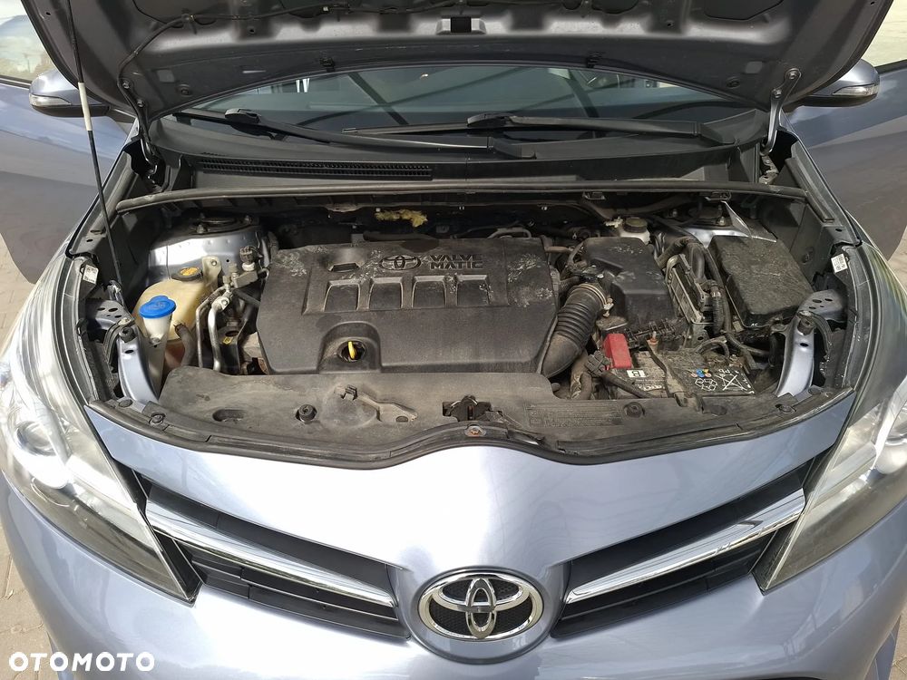Toyota Verso 1.6 Active - 12