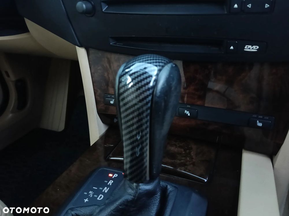 BMW Seria 5 - 32