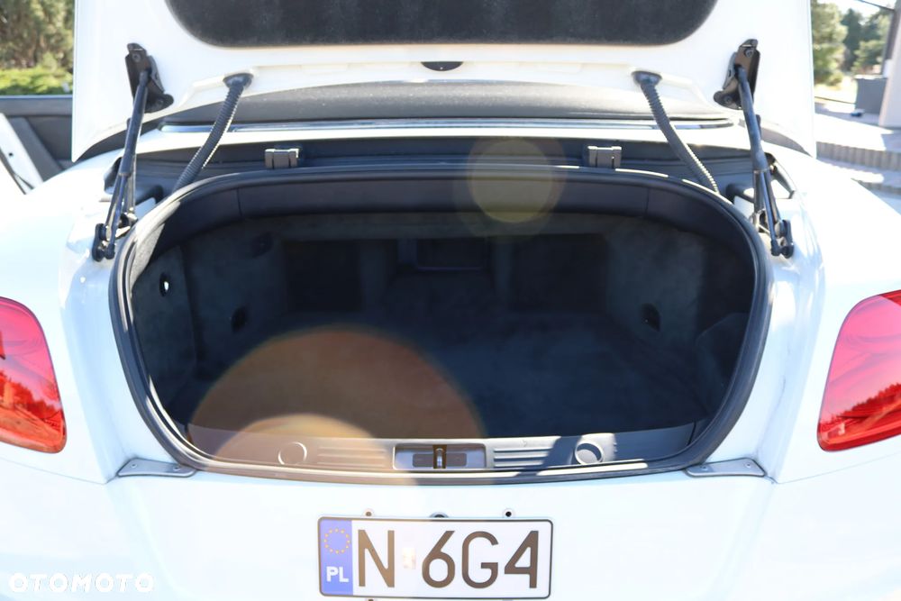 Bentley Continental GT - 37