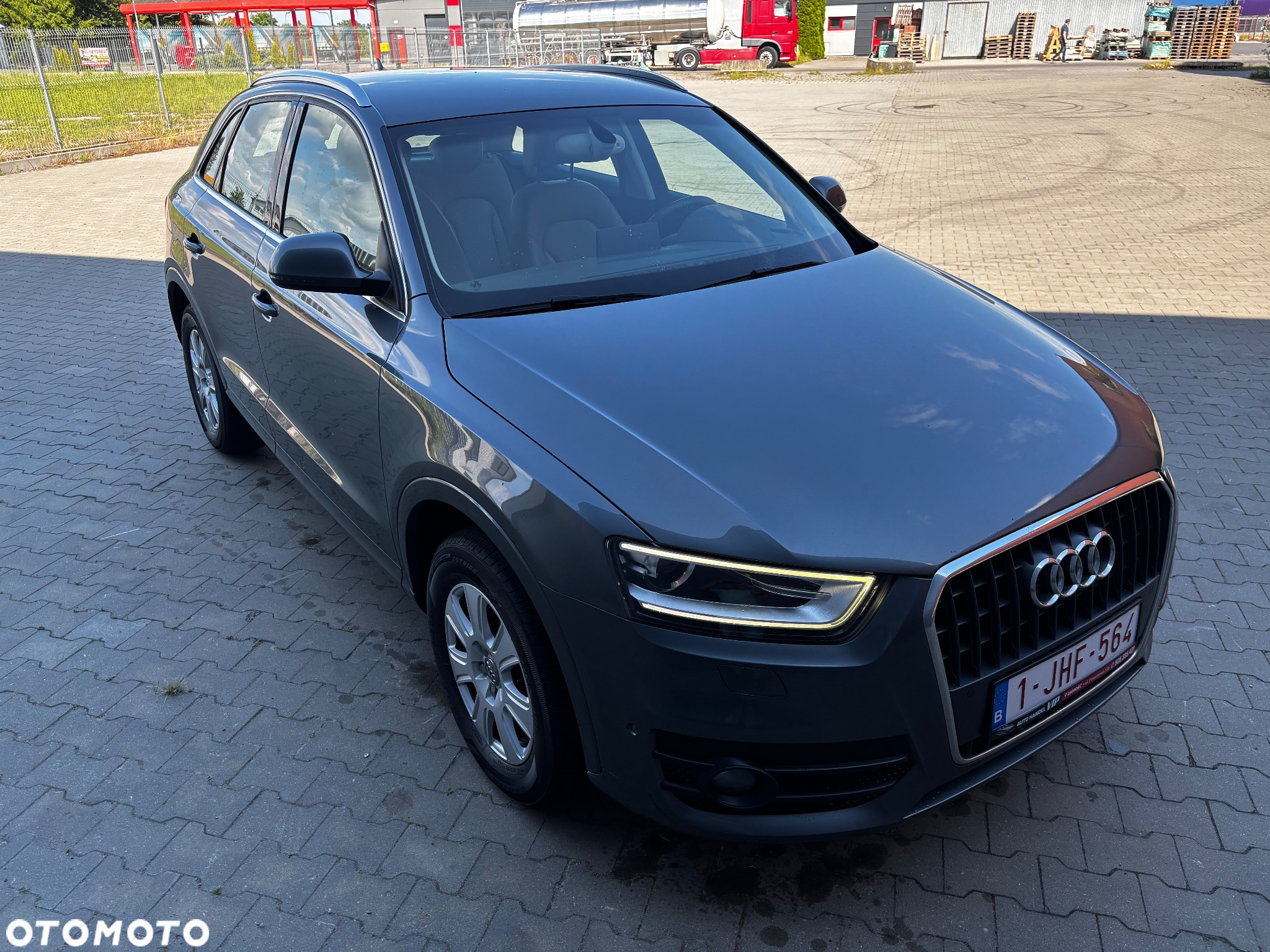 Audi Q3 2.0 TDI - 39