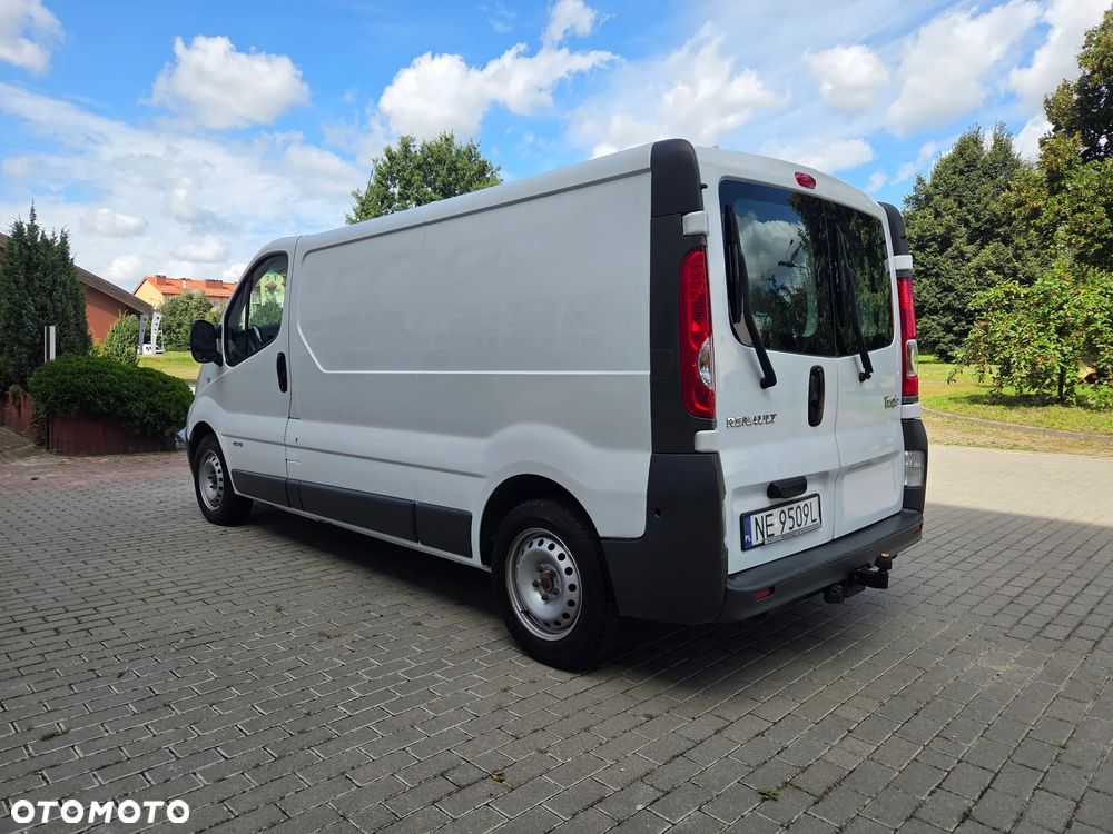 Renault Trafic - 11