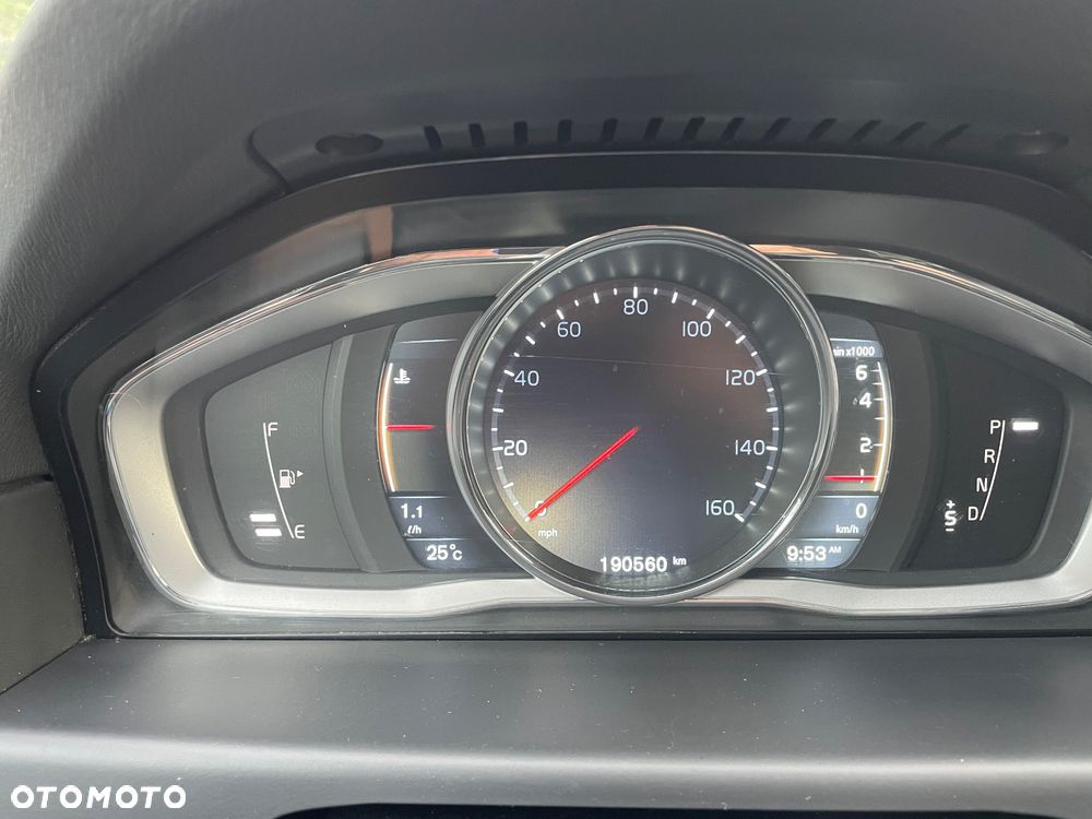 Volvo XC 70 T5 Drive-E Dynamic Momentum - 10
