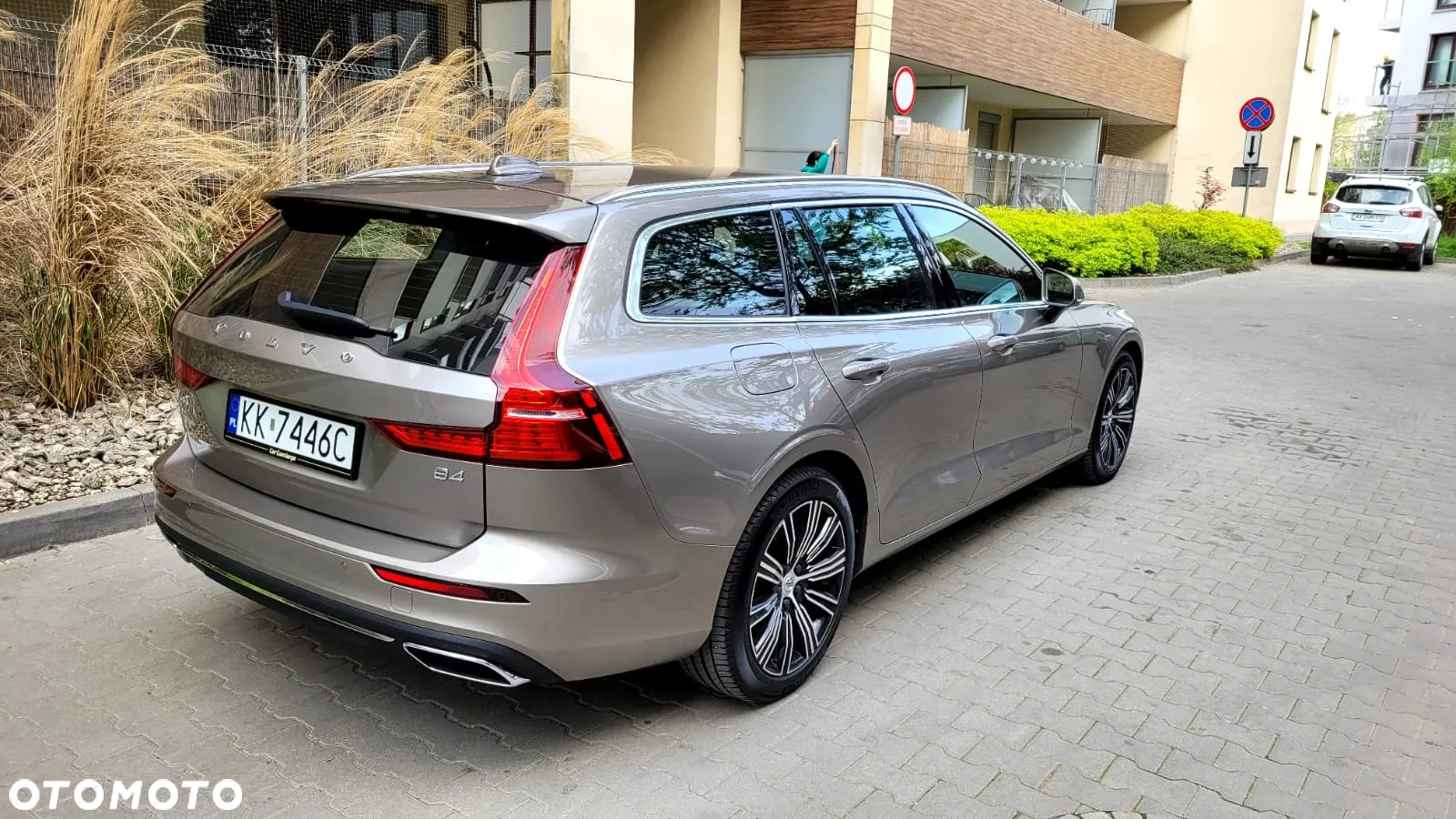 Volvo V60 B4 B DKG Inscription - 3